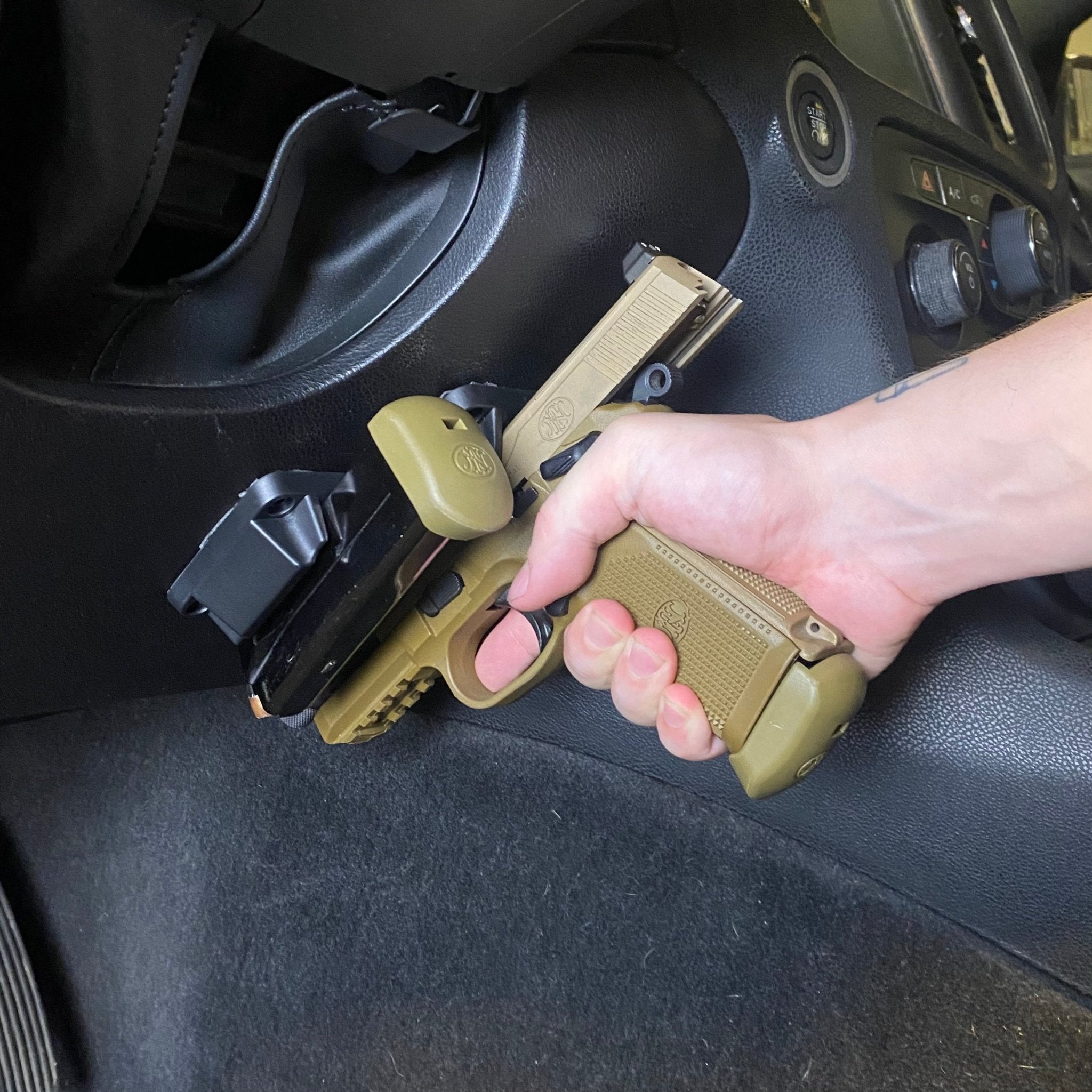 Magnetic Mount PRO™ - US SAVAGE